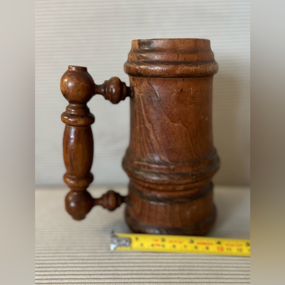 Antique/vintage 7” wooden beer stein - known as a tankard - Picture 4 of 6